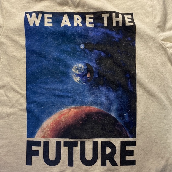 Boys Old Navy M(8) “We are the future” T-Shirt - Picture 3 of 4